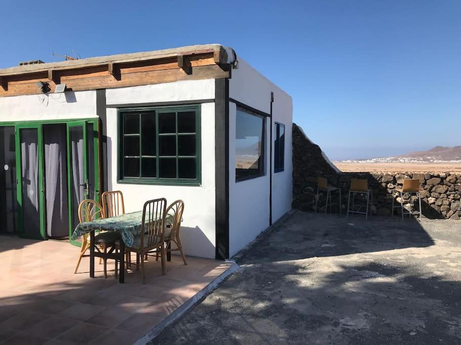 הוילה טגיסי Casa Munique מראה חיצוני תמונה